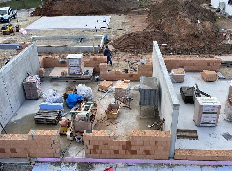 Mauer und Betonarbeiten Fertighäuser